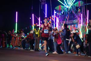 BIB: 40854
                            <button type="button" onclick="openModal(20115590)" class="btn btn-primary btn-sm float-right btn-popup" data-toggle="modal" data-target=".modal-high-quality">
                        <i class="fas fa-shopping-cart"></i> Add to Cart
                    </button>
                                            <button type="button" onclick="isThisMe(20115590, true)" class="btn btn-success btn-sm float-right btn-popup btn-isme hidden" data-toggle="tooltip" data-placement="bottom" title="นี่คือรูปของคุณใช่ไหม คลิกที่นี่เพื่อเอาเข้าอัลบั้ม">
                        <i class="fas fa-plus"></i> Add to album
                    </button>
                    <button type="button" onclick="isThisMe(20115590, false)" class="btn btn-warning btn-sm float-right btn-popup btn-isnotme hidden">
                        <i class="fas fa-ban"></i> Remove from album
                    </button>